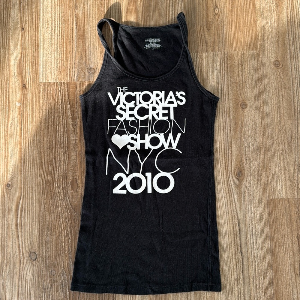 Victoria’s Secret 2010 NYC Vintage Tank Top